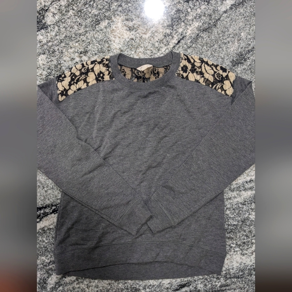 Grey color long sleeve tee with floral insert | Size XS